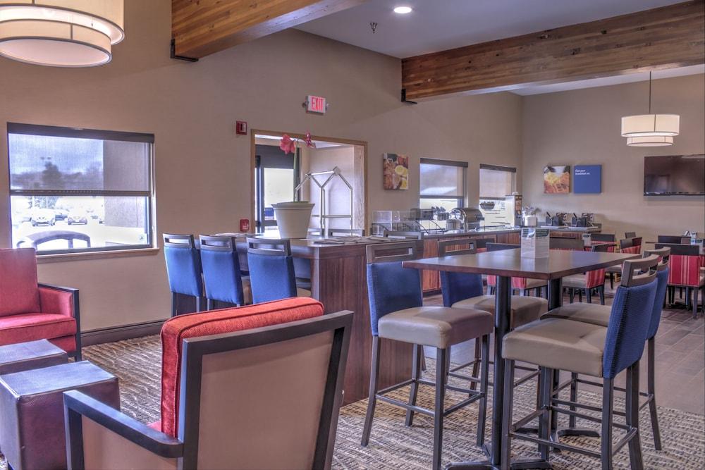 Comfort Inn At Buffalo Bill Village Resort Cody Exterior foto