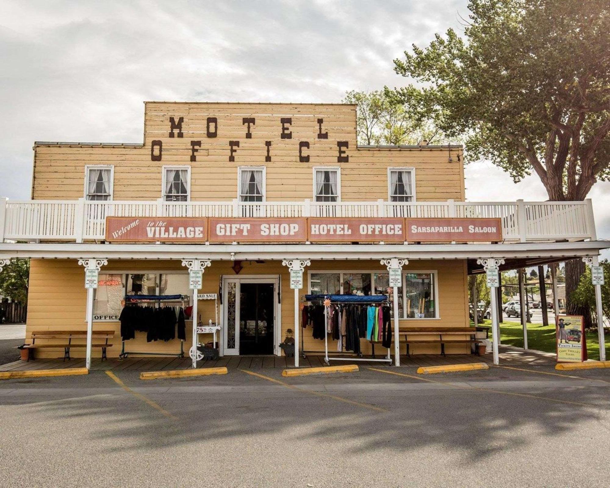 Comfort Inn At Buffalo Bill Village Resort Cody Exterior foto